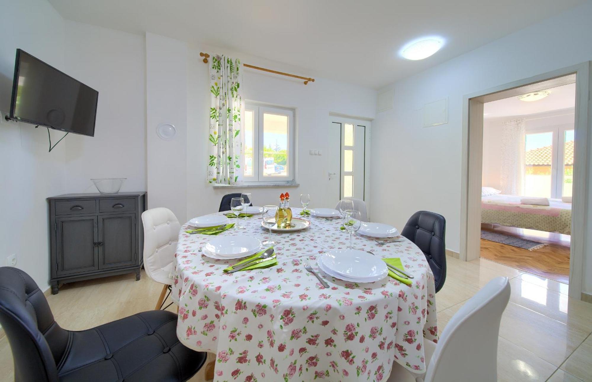 Apartments Rose Krk Town Room photo